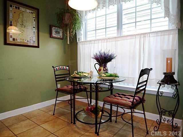 17735 North Shore Cir, Cornelius, NC 28031