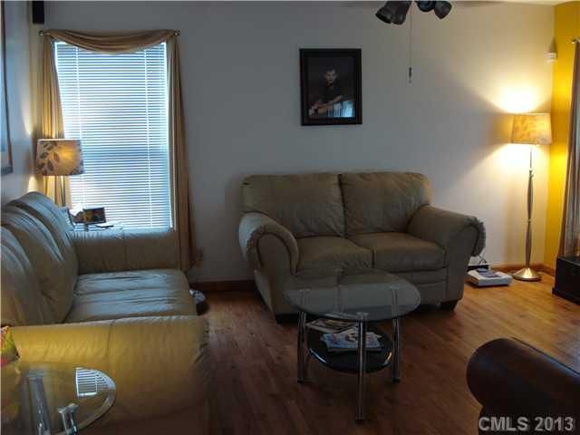 1065 Meadowbrook Ln, Concord, NC 28027