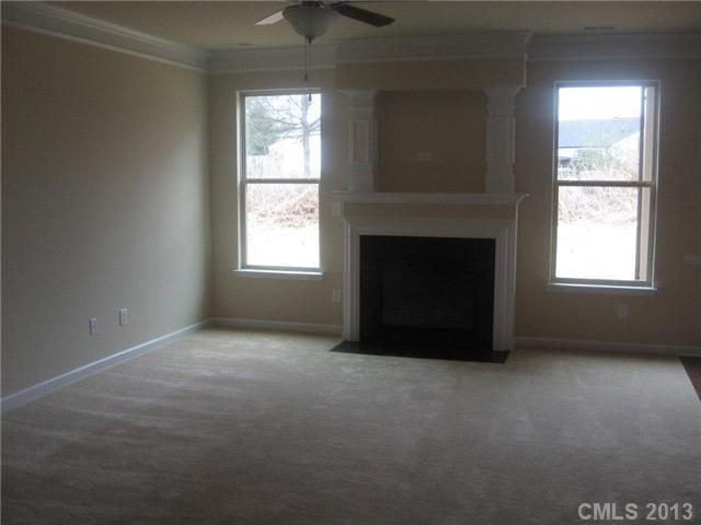 814 Mott Shue Dr #176, Concord, NC 28027
