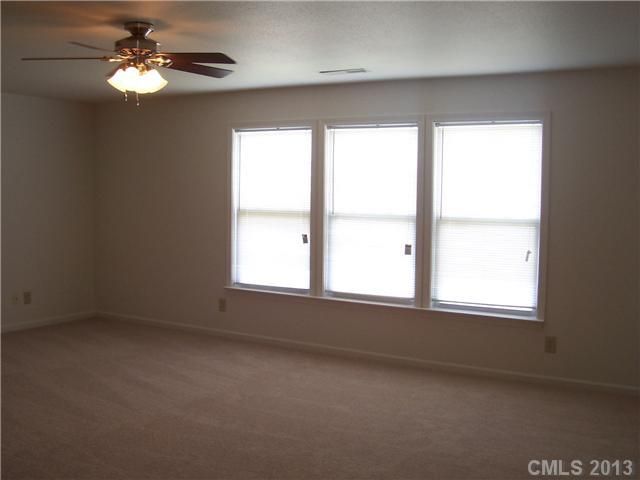 113 Kendrick Farm Dr #81, Mount Holly, NC 28120