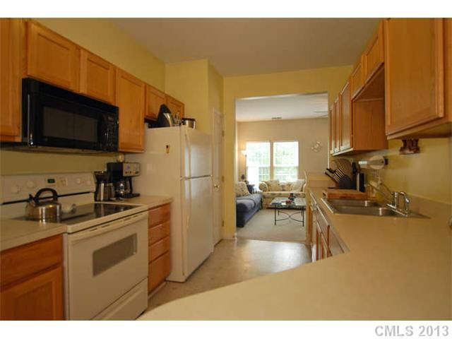 12406 Blossoming Ct #B, Charlotte, NC 28273