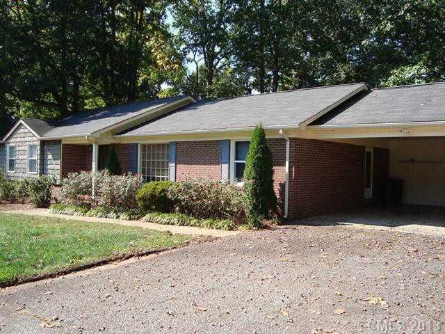 213 Heritage Cir, Statesville, NC 28625