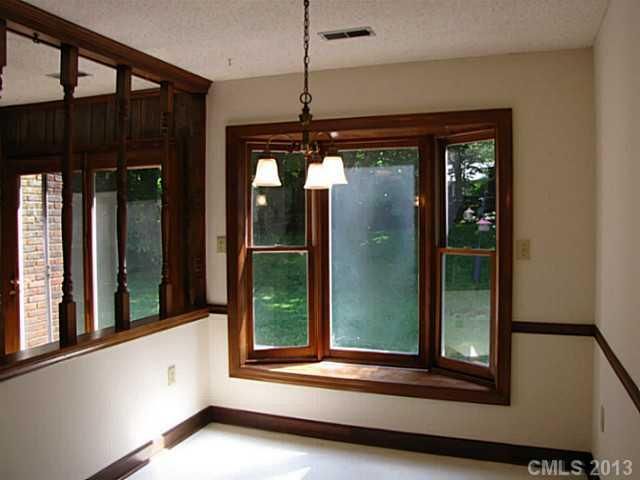 313 Bass Ln, Charlotte, NC 28270