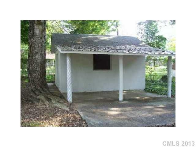5716 Joyce Dr, Charlotte, NC 28215