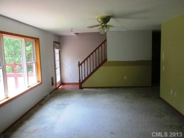 64 Bowen Dr, Belmont, NC 28012