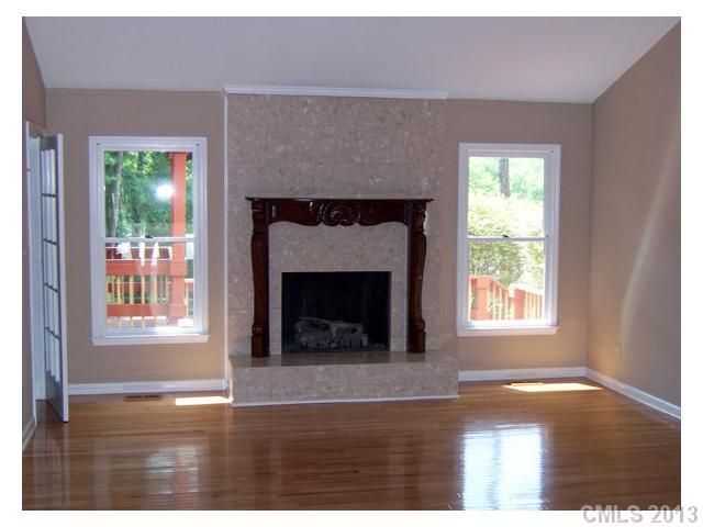 105 Buffalo Ct #4, Mount Holly, NC 28120