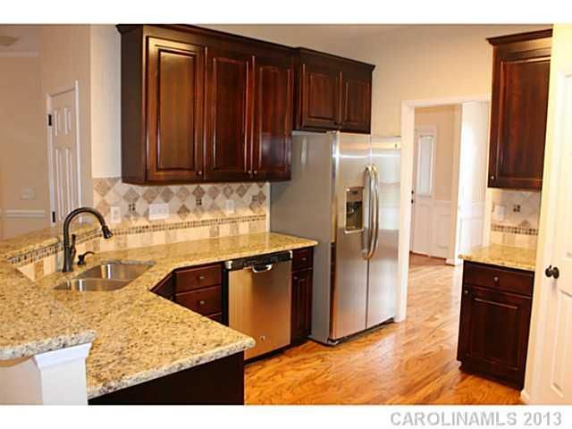 1611 Heather Glen St, Kannapolis, NC 28081