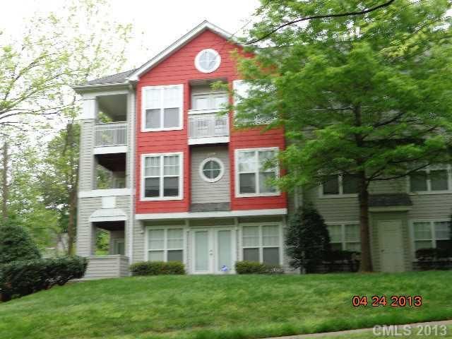 1174 1st St #36E, Charlotte, NC 28202