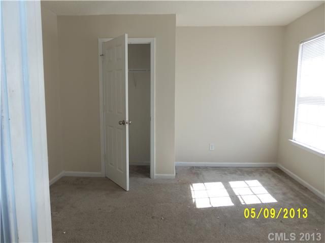 6130 Sid Crane Dr #70, Charlotte, NC 28216