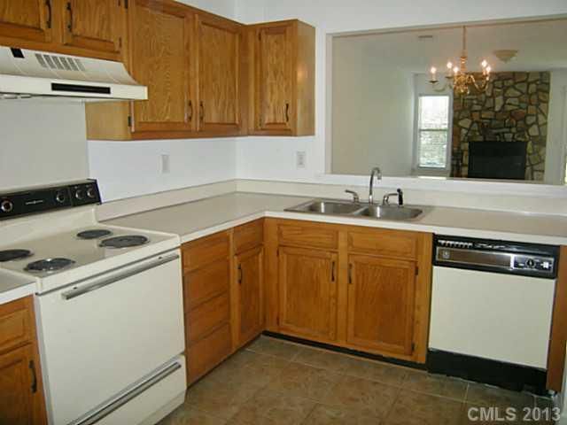 8290 Golf Ridge Dr #., Charlotte, NC 28277