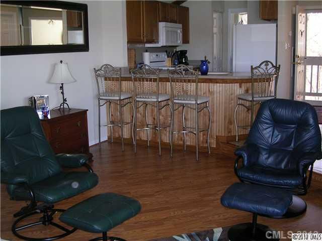 2121 Regatta Ln #307, Denver, NC 28037