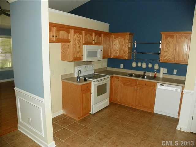 1008 Walnut St, Kannapolis, NC 28081