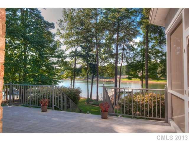 119 Beech Pointe Ln, Mooresville, NC 28117