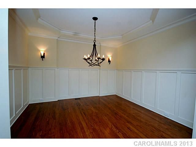 3737 Windbluff Dr, Charlotte, NC 28277