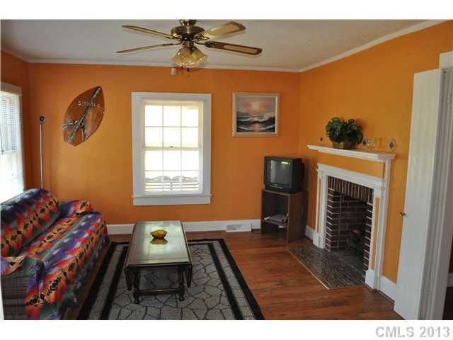 3320 Beaty Rd, Gastonia, NC 28056