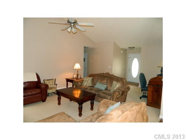 313 Pitts Rd, Catawba, SC 29704