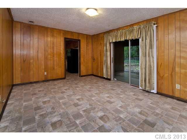 5135 Delivau Dr, Charlotte, NC 28215