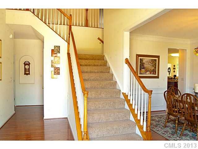 1137 Taranasay Ct, Charlotte, NC 28269