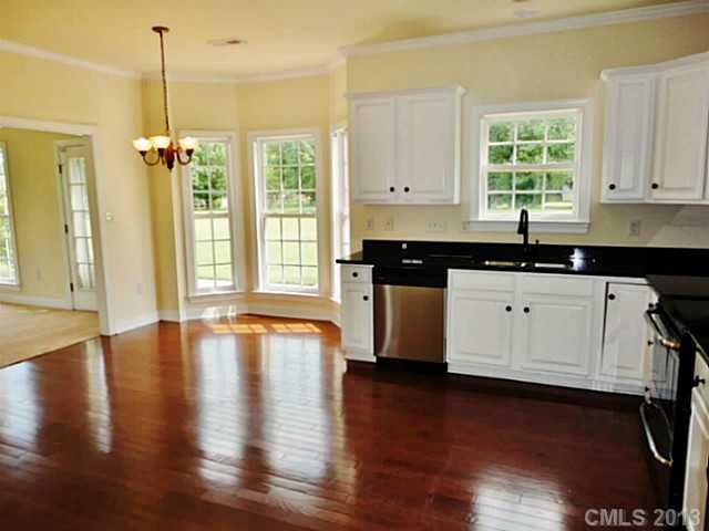 2722 Lexington Pointe Pl, Matthews, NC 28104