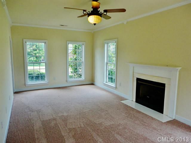 2722 Lexington Pointe Pl, Matthews, NC 28104