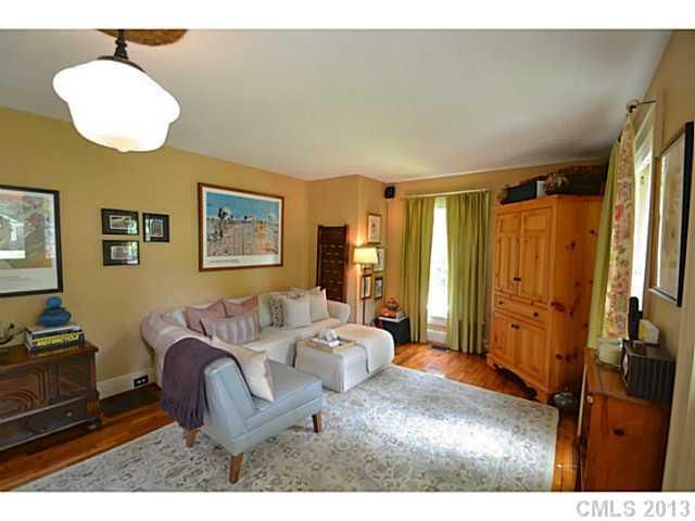 2013 Marguerite Ave, Charlotte, NC 28205