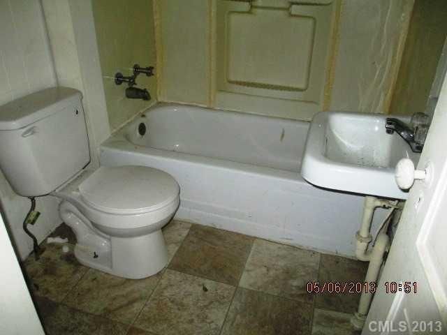 114 SW James St, Concord, NC 28025