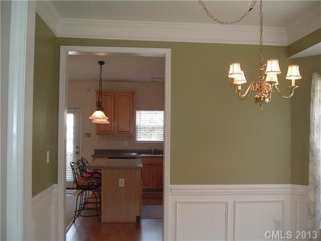 17669 Delmas Dr, Cornelius, NC 28031