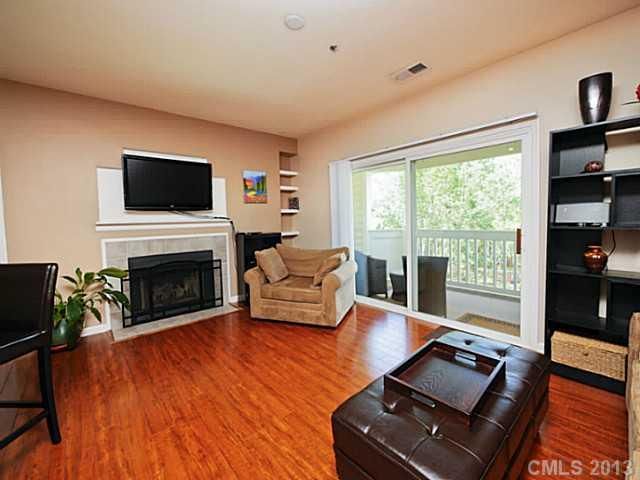 505 Graham St #3B, Charlotte, NC 28202