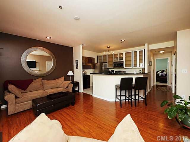 505 Graham St #3B, Charlotte, NC 28202