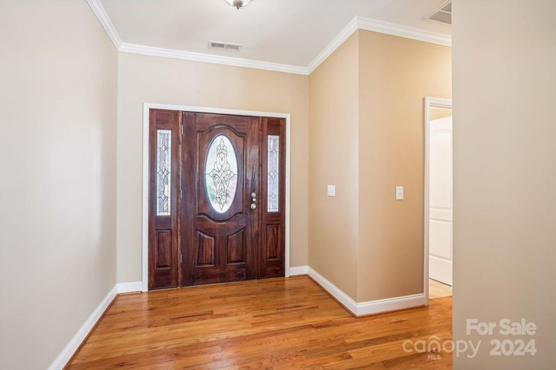 141 Creek Side Dr, Mount Holly, NC 28120