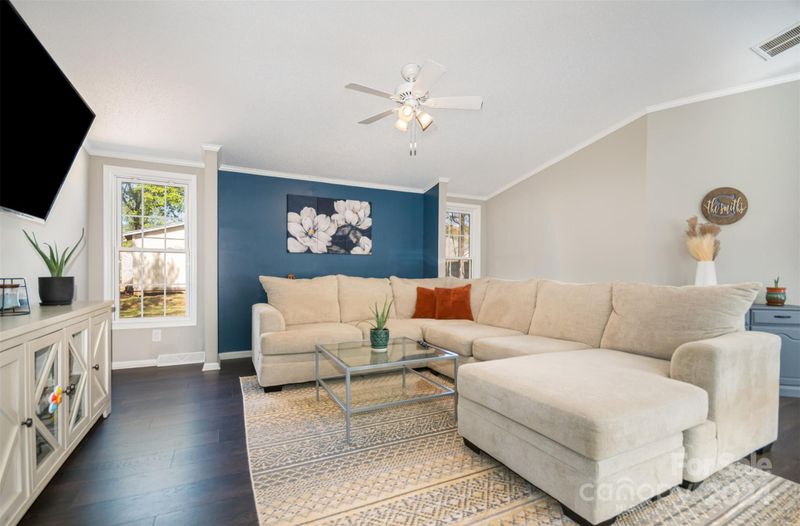 8195 Harmony Ln, Denver, NC 28037