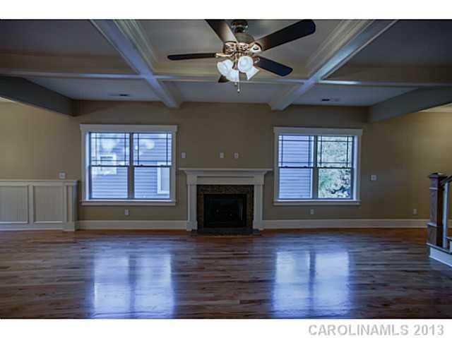 812 E 15th St, Charlotte, NC 28205