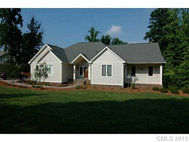4600 Stonesthrow Dr #2, Denver, NC 28037