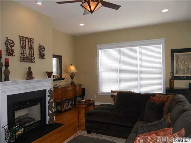 12609 Doster Ave, Charlotte, NC 28277