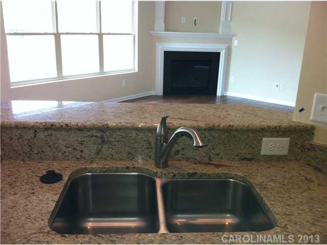 449 Augustus Ln #152, Mount Holly, NC 28120