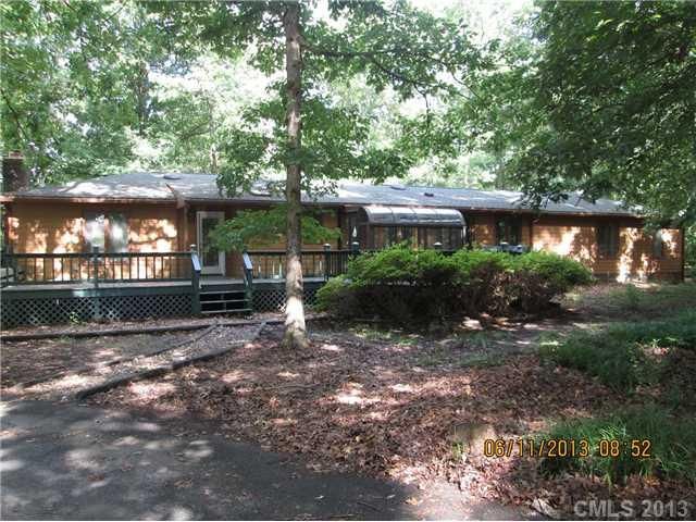 201 Cari Ln, Matthews, NC 28104