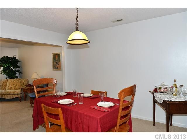 8303 Summerglen Cir #92, Charlotte, NC 28227