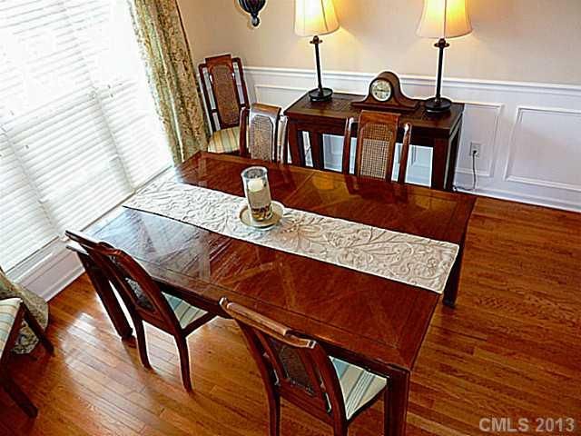 1005 Ayrshire Ln, Dallas, NC 28034