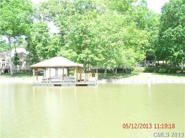 9153 Azalea Rd, Sherrills Ford, NC 28673
