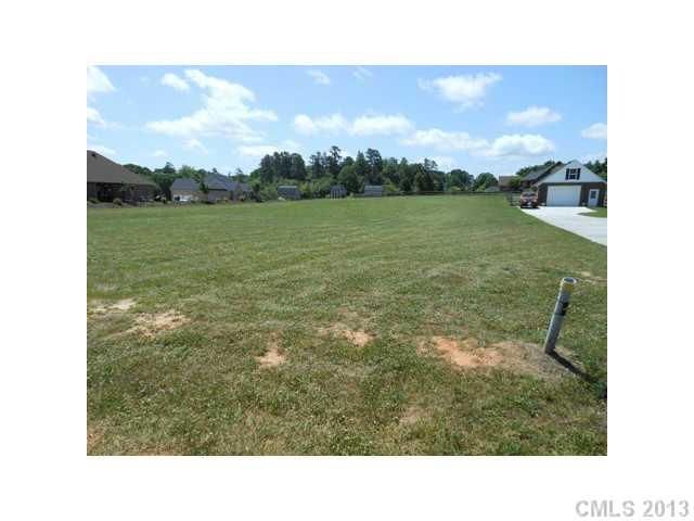 1038 Foxgate Ln #7, Mooresville, NC 28115
