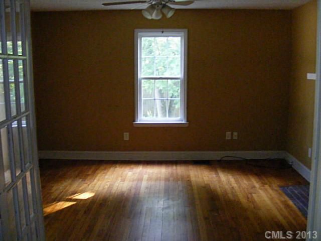 324 Main St, Lincolnton, NC 28092