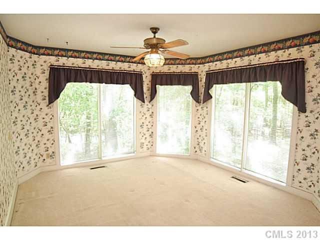 2501 High Ridge Rd, Charlotte, NC 28270