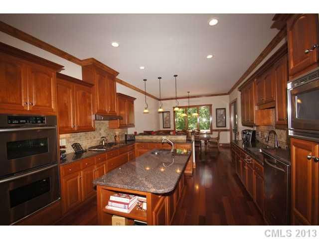 377 Stumpy Creek Rd, Mooresville, NC 28117
