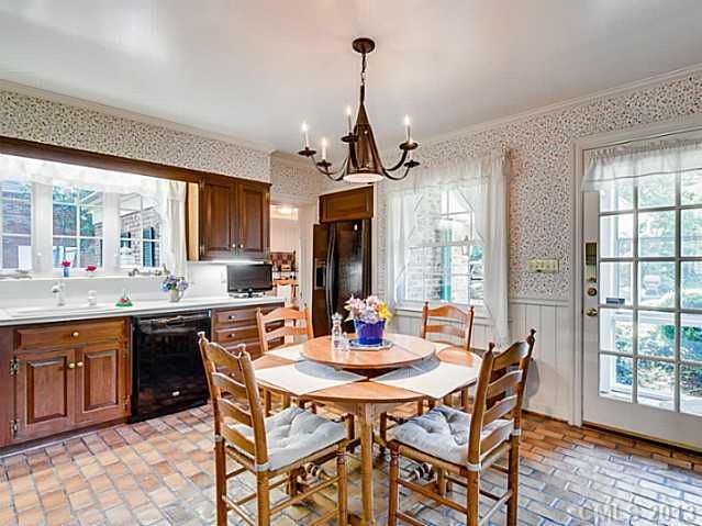 3434 Seward Pl, Charlotte, NC 28211