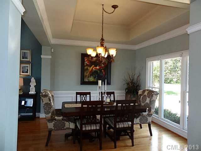 7123 Windaliere Dr, Cornelius, NC 28031
