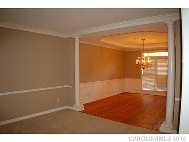 3220 Providence Hills Dr, Matthews, NC 28105