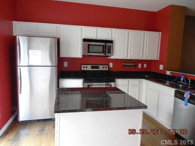 1115 Ilana Ct, Charlotte, NC 28204