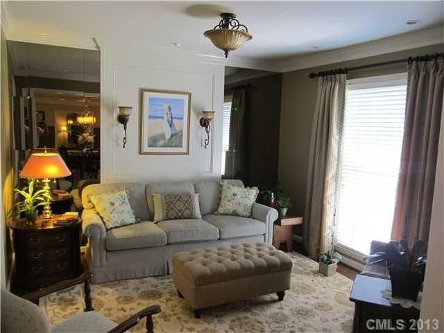 6900 Dulverton Dr, Charlotte, NC 28226