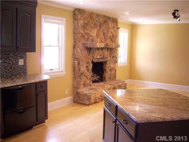 13317 Phillips Rd, Matthews, NC 28105
