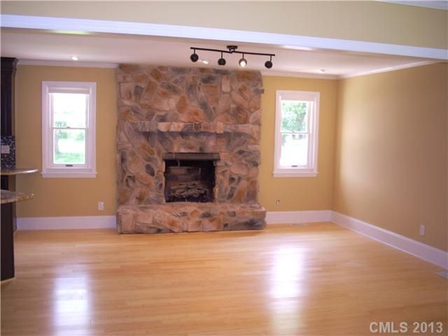 13317 Phillips Rd, Matthews, NC 28105